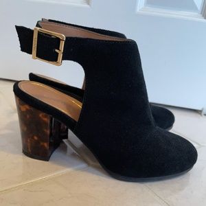 Vionic Black Suede Open Heel 9 Wide